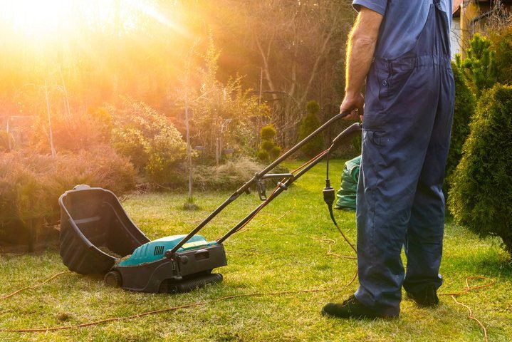 When to Schedule Lawn Aeration in Richmond, VA Best Landscaping Company In Richmond, VA | Lawn Poppers LLC